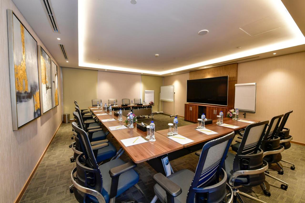 Clarion Hotel Jeddah Airport Ngoại thất bức ảnh